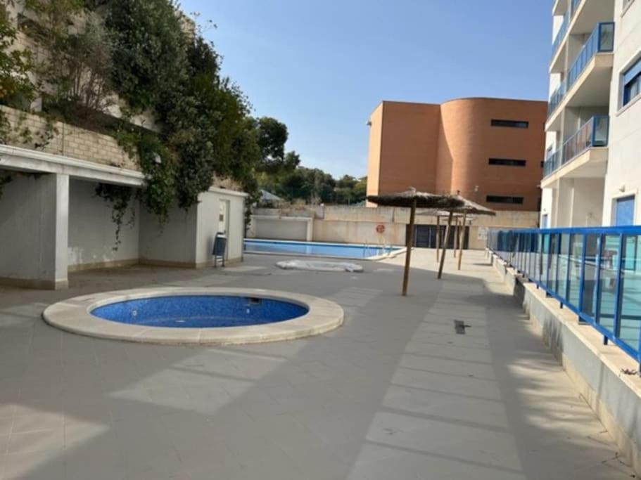 Apartamento Alicante Beach ภายนอก รูปภาพ