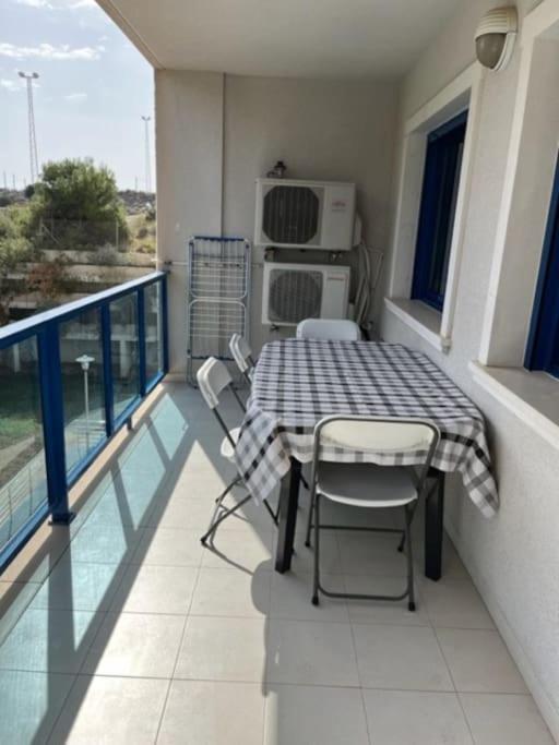 Apartamento Alicante Beach ภายนอก รูปภาพ